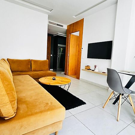 Appartement De Charme Terrasse Parking Casablanca Exterior foto